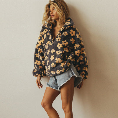 Lola | Cozy Daisy Print Sherpa Pullover