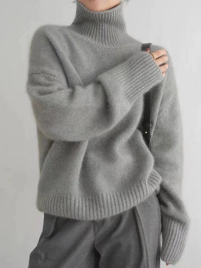 Sophie | Luxe Cashmere Turtleneck Sweater