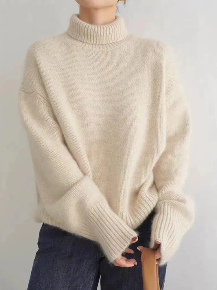 Sophie | Luxe Cashmere Turtleneck Sweater
