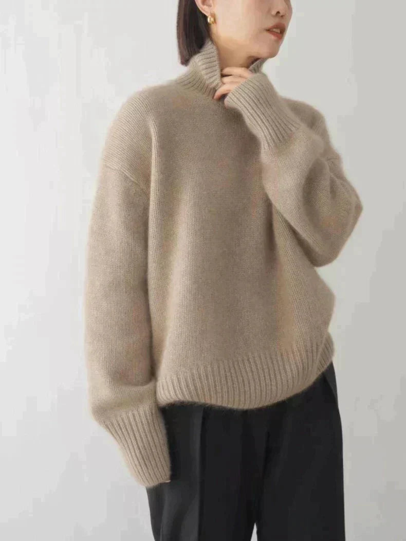 Sophie | Luxe Cashmere Turtleneck Sweater