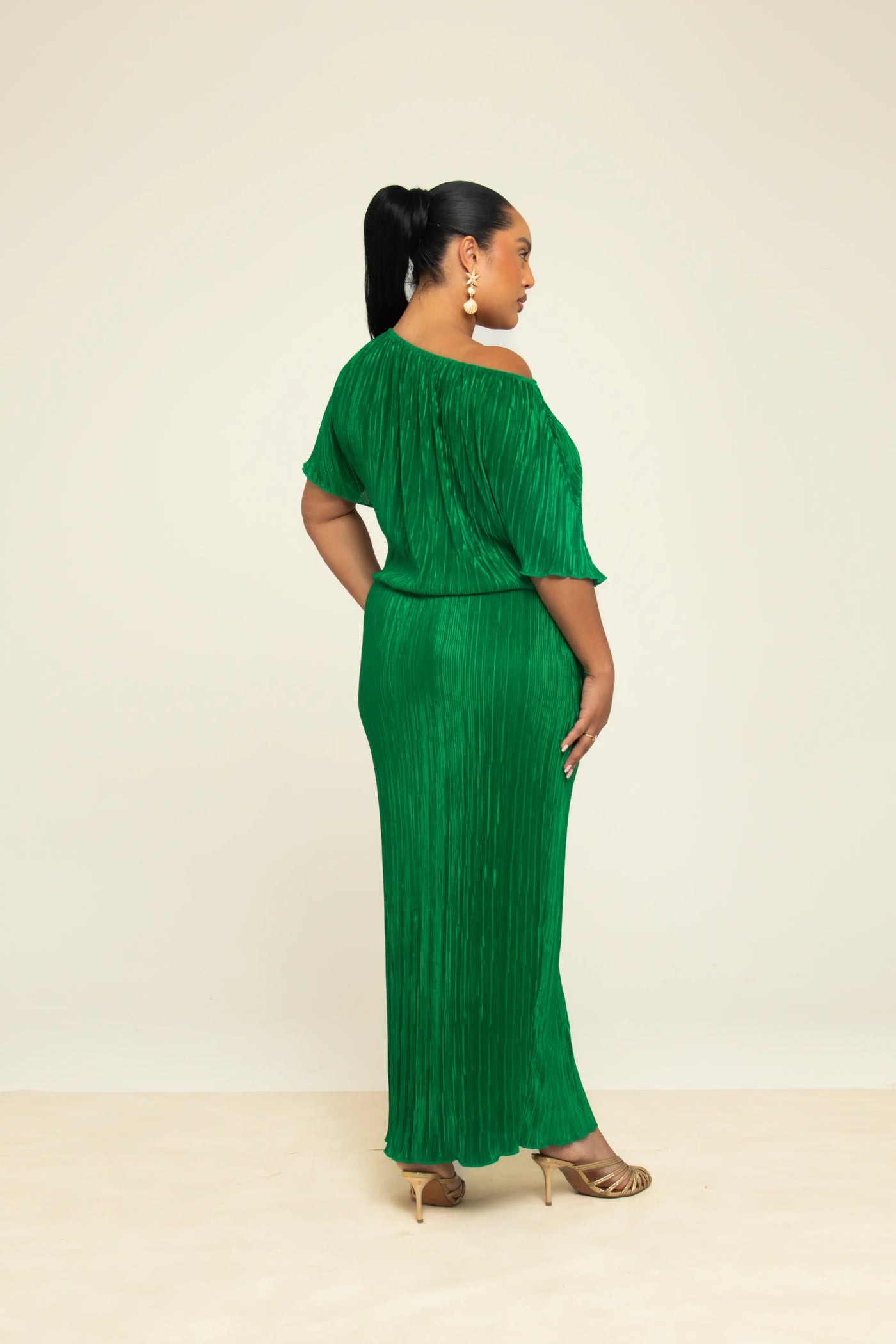 Naomi | One-Shoulder Pleated Maxi Dress